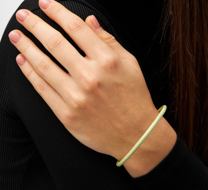 Color Bangle