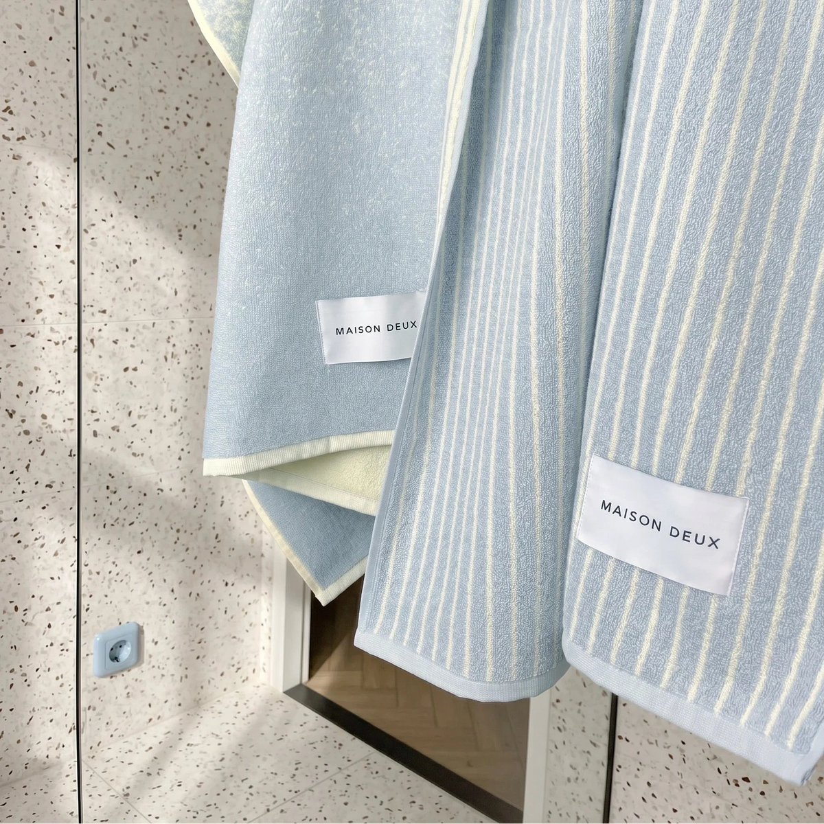 Gästehandtuch Stripes | Hellblau & Buttergelb