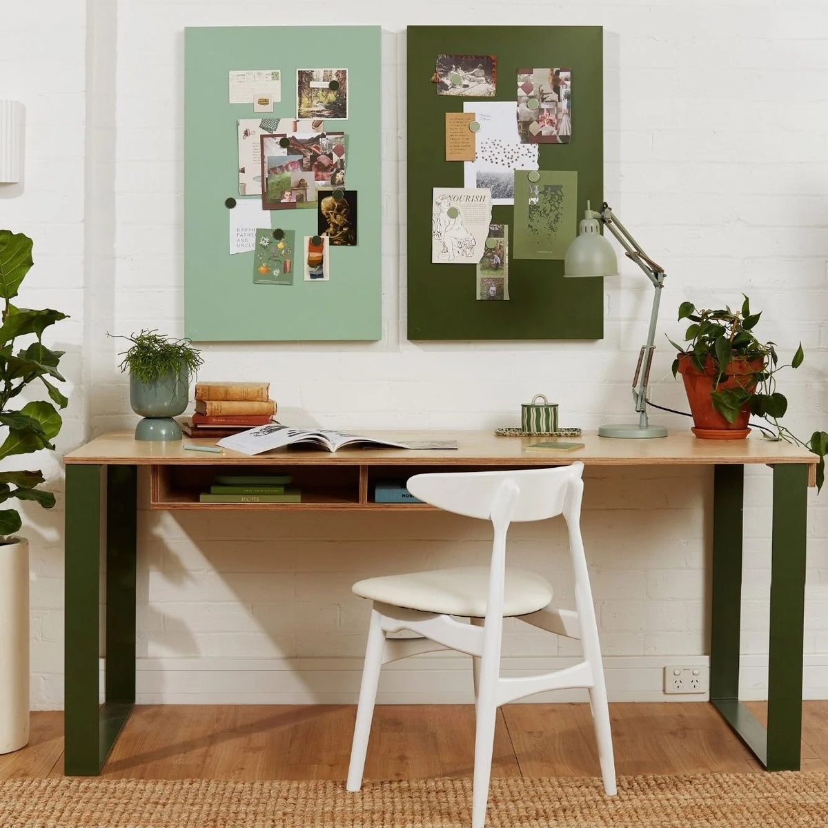 Magnetwand The Storyboard in sage von Mustard Made bei Frau Rabe im Concept Store Die Halle