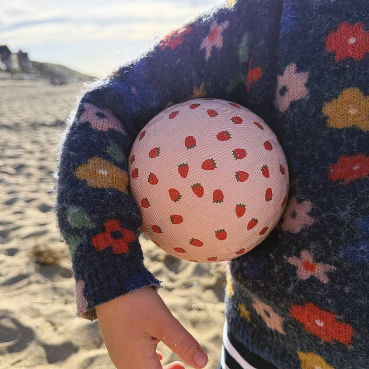 Kleiner Spielplatzball | Erdbeeren
