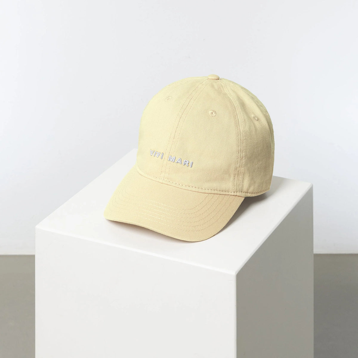 Cap Solid | Butter Yellow/White