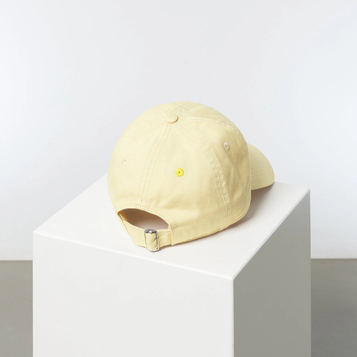 Cap Solid | Butter Yellow/White