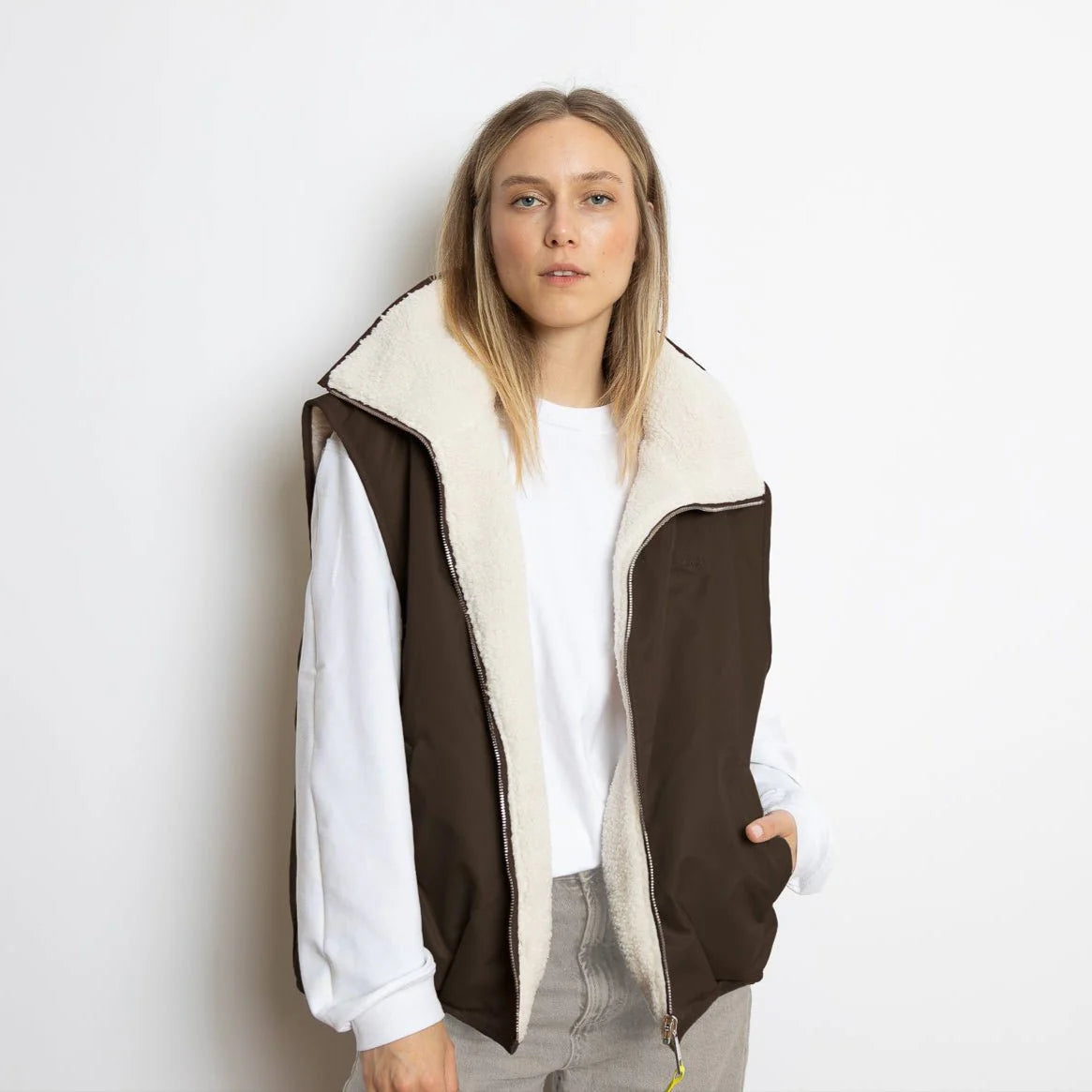 Reversible Bomber Weste | Chocolate/Sand