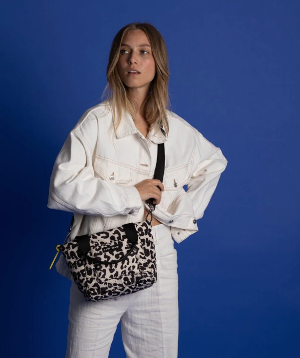 Padded Tote Bag Small | Leo Splashes Black/Sand