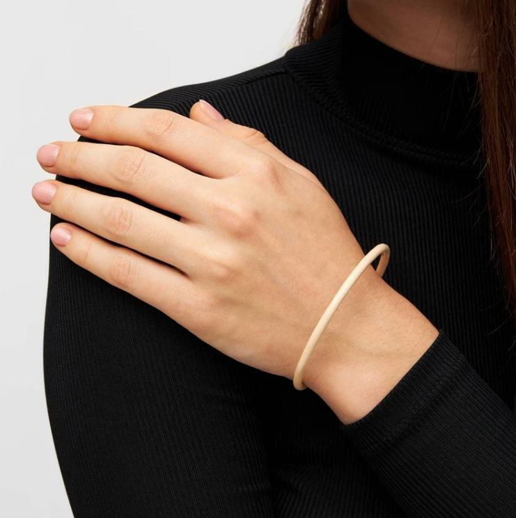 Color Bangle