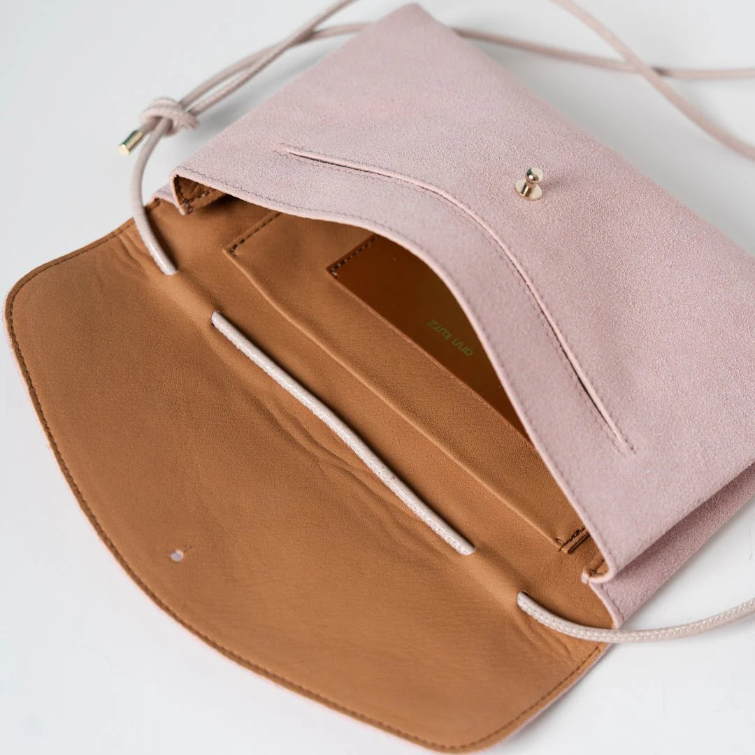 Cute Clutch | Suede Rosa