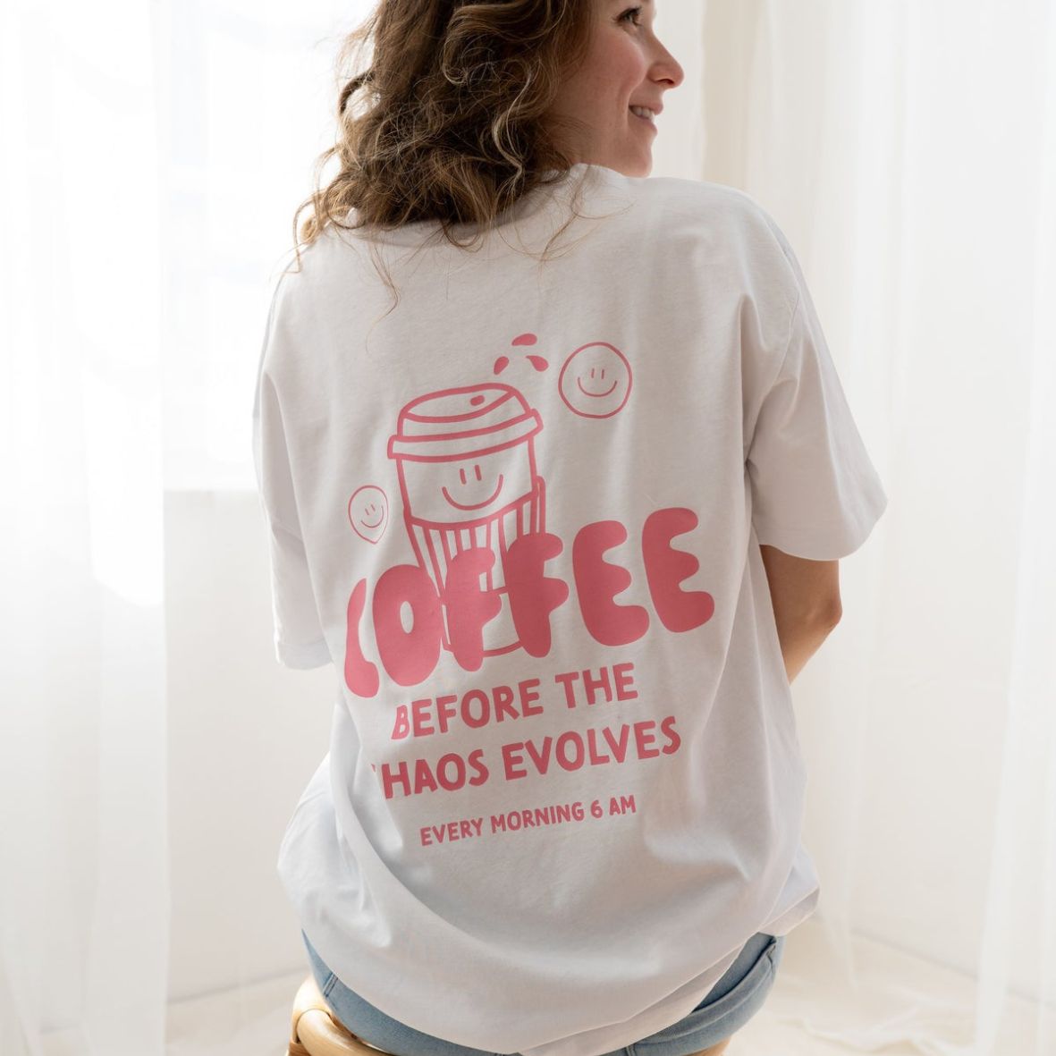 T-Shirt | Coffee before Chaos