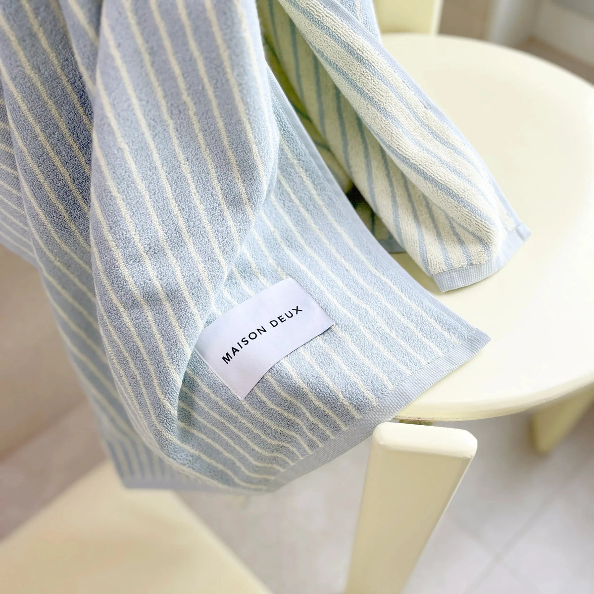 Gästehandtuch Stripes | Hellblau & Buttergelb