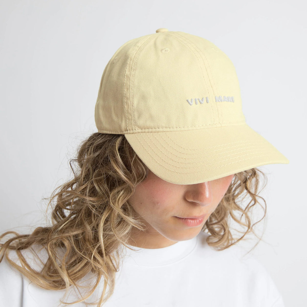 Cap Solid | Butter Yellow/White