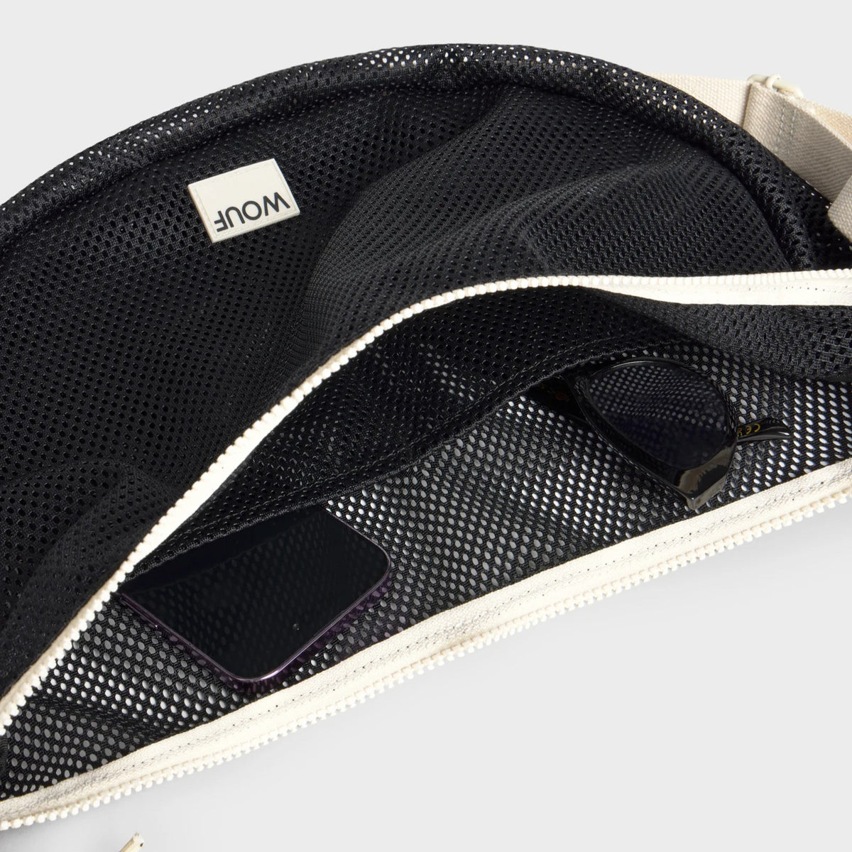 Large Crossbody Bag Onyx von Wouf bei Frau Rabe Concept Store