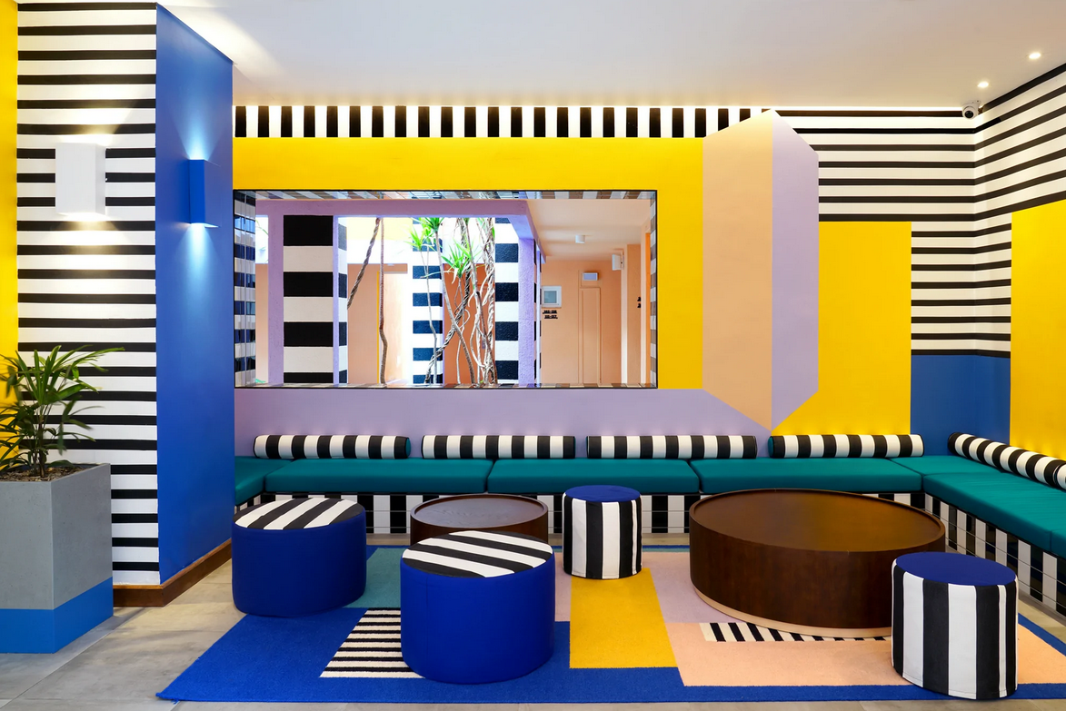 Buch Interior | House of Joy